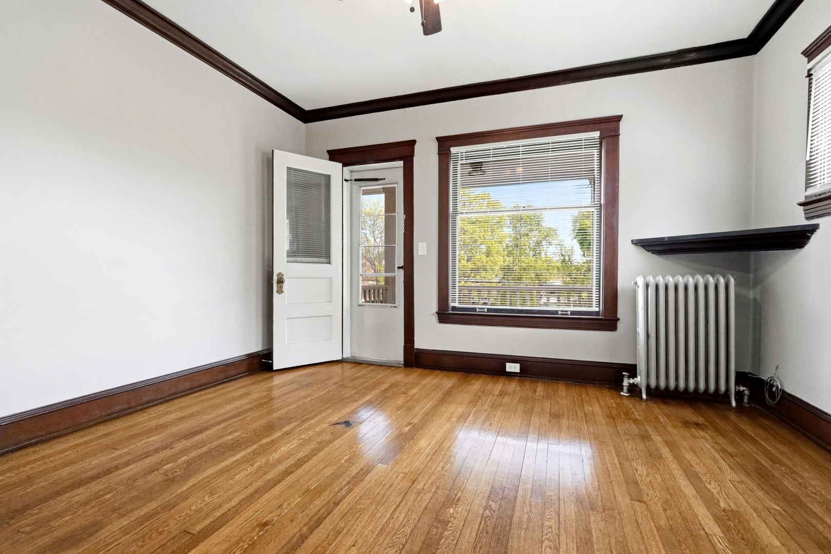 11003 Clifton Blvd unit Clifton 2 - 4 – photo 2