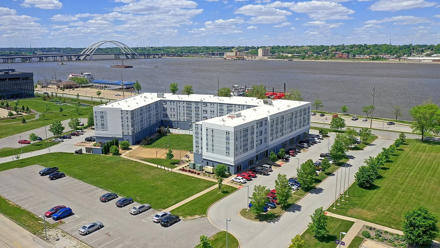 WaterFront Apartments – Floor plan