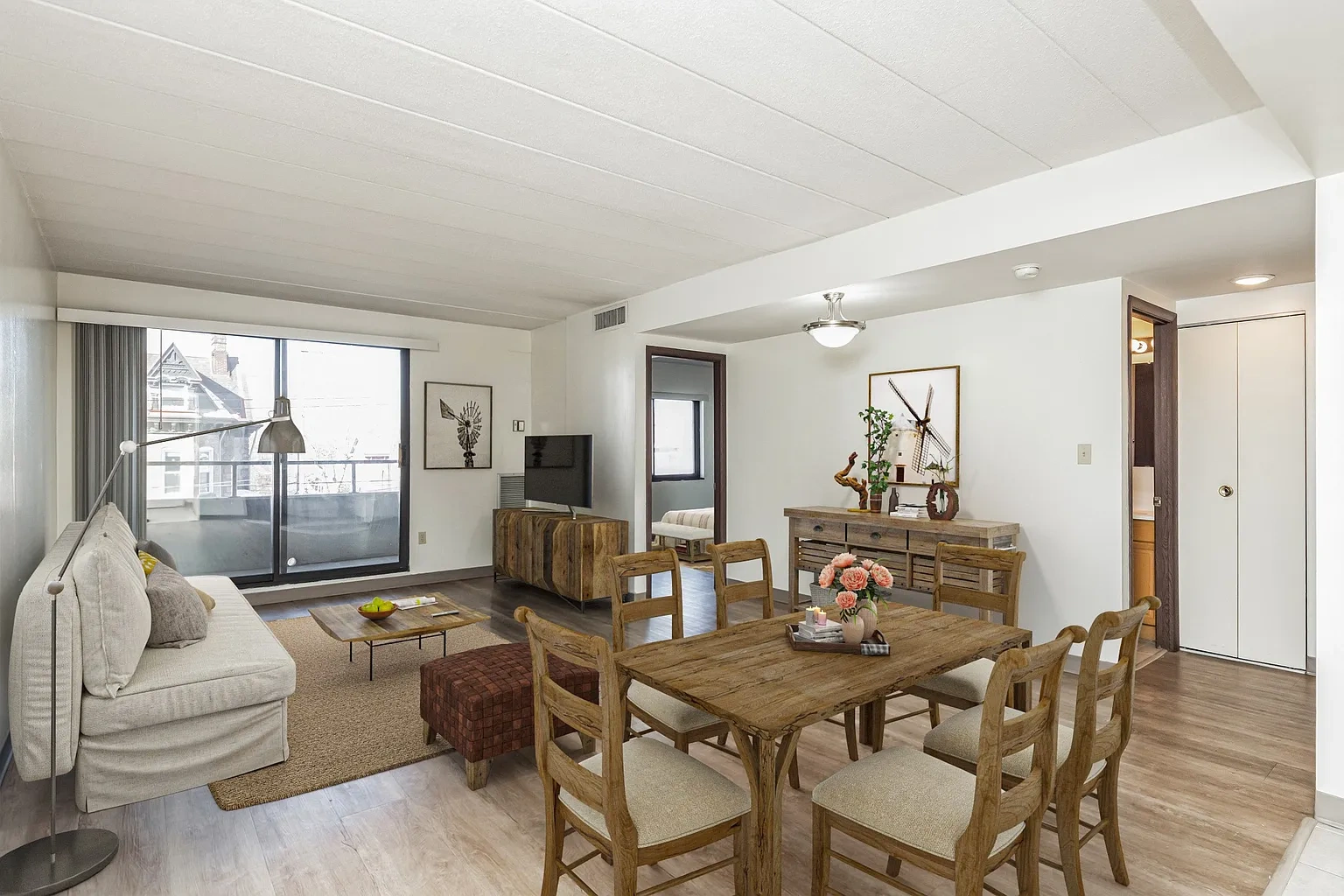 Highland Plaza Apartments – photo 3