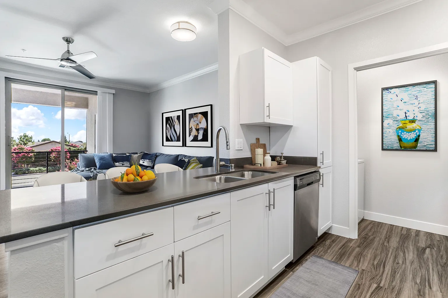 Tesoro Apartments – photo 4