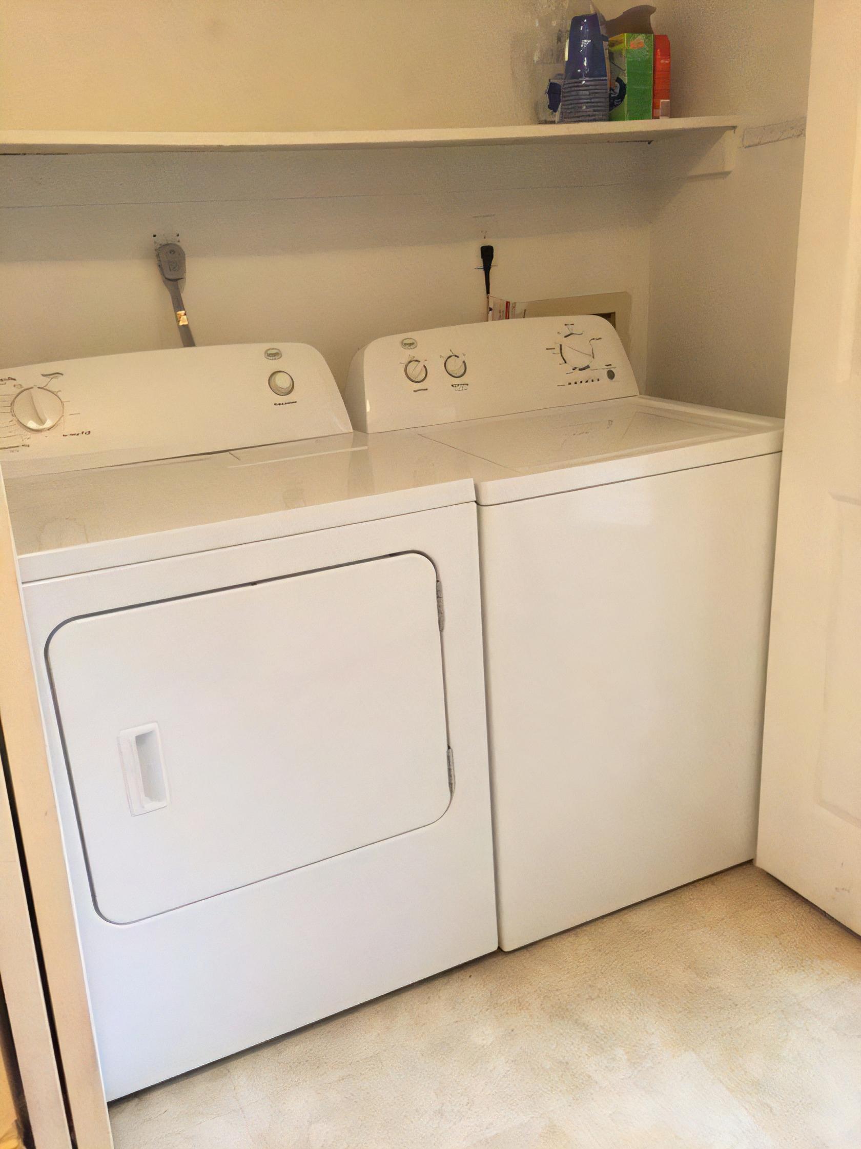 98 Hudson Ave unit 1 – photo 3