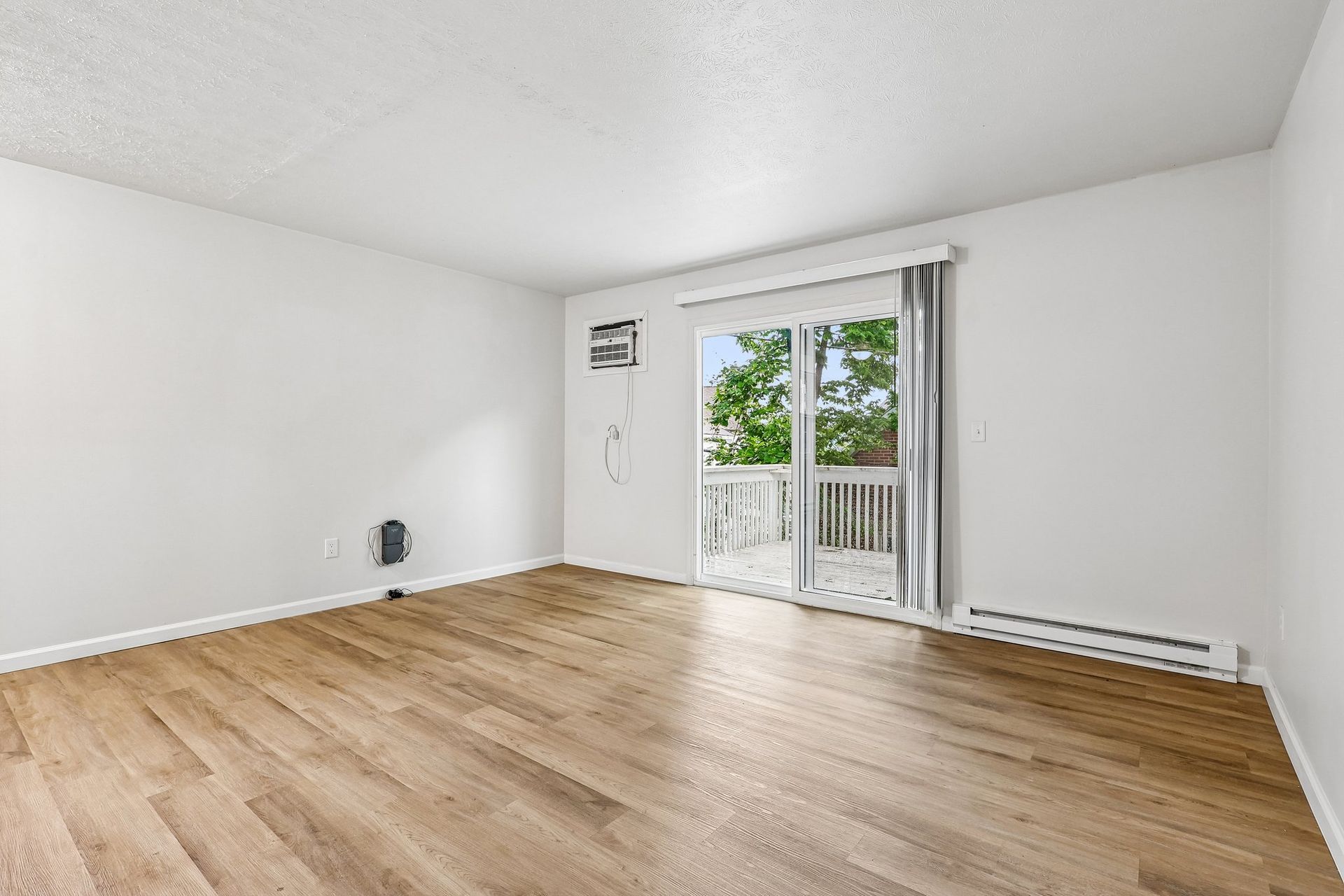 106 108 109 111 Dewer St. & 119-125 5th St. – photo 4