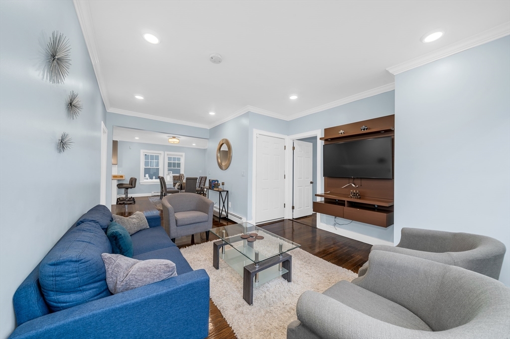 72 Main St unit 1 – photo 4