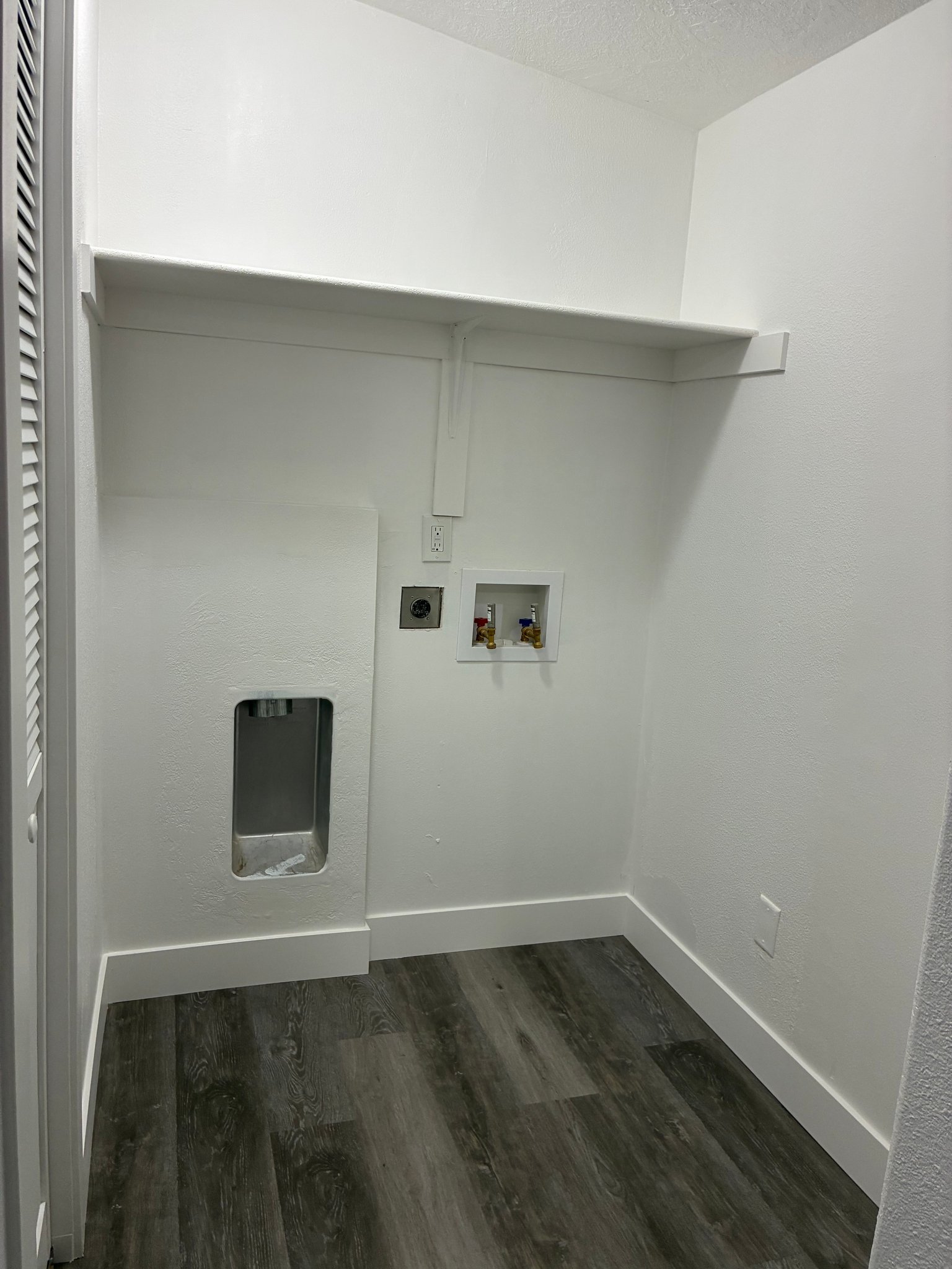 216 W Apple St unit 1 – photo 4