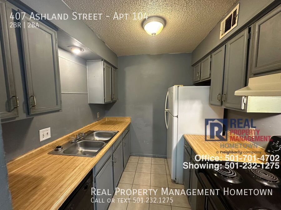 407 Ashland St – photo 2