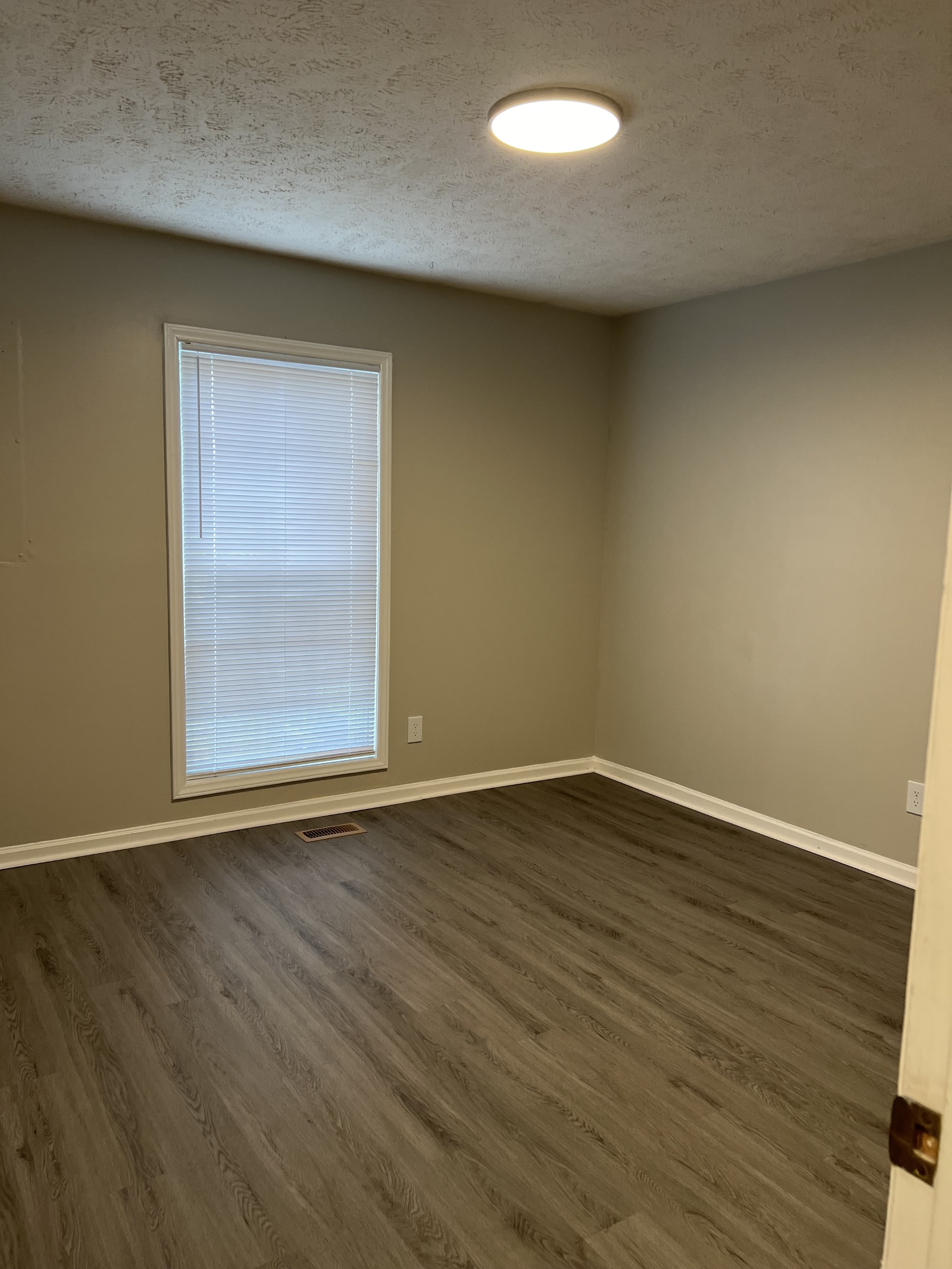 5 New England Rd – photo 5