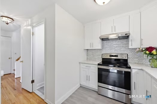 7 Sharon Ln unit 7 – photo 5
