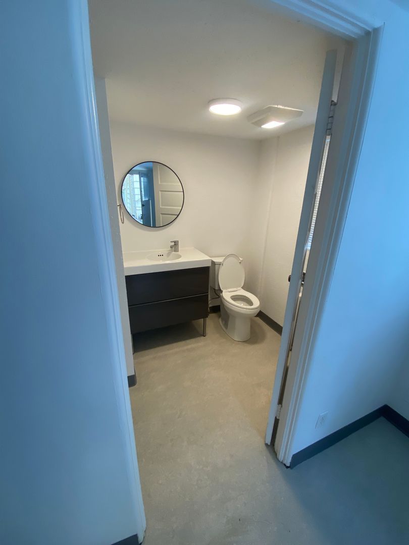 1860 Potter St unit #7 – photo 5