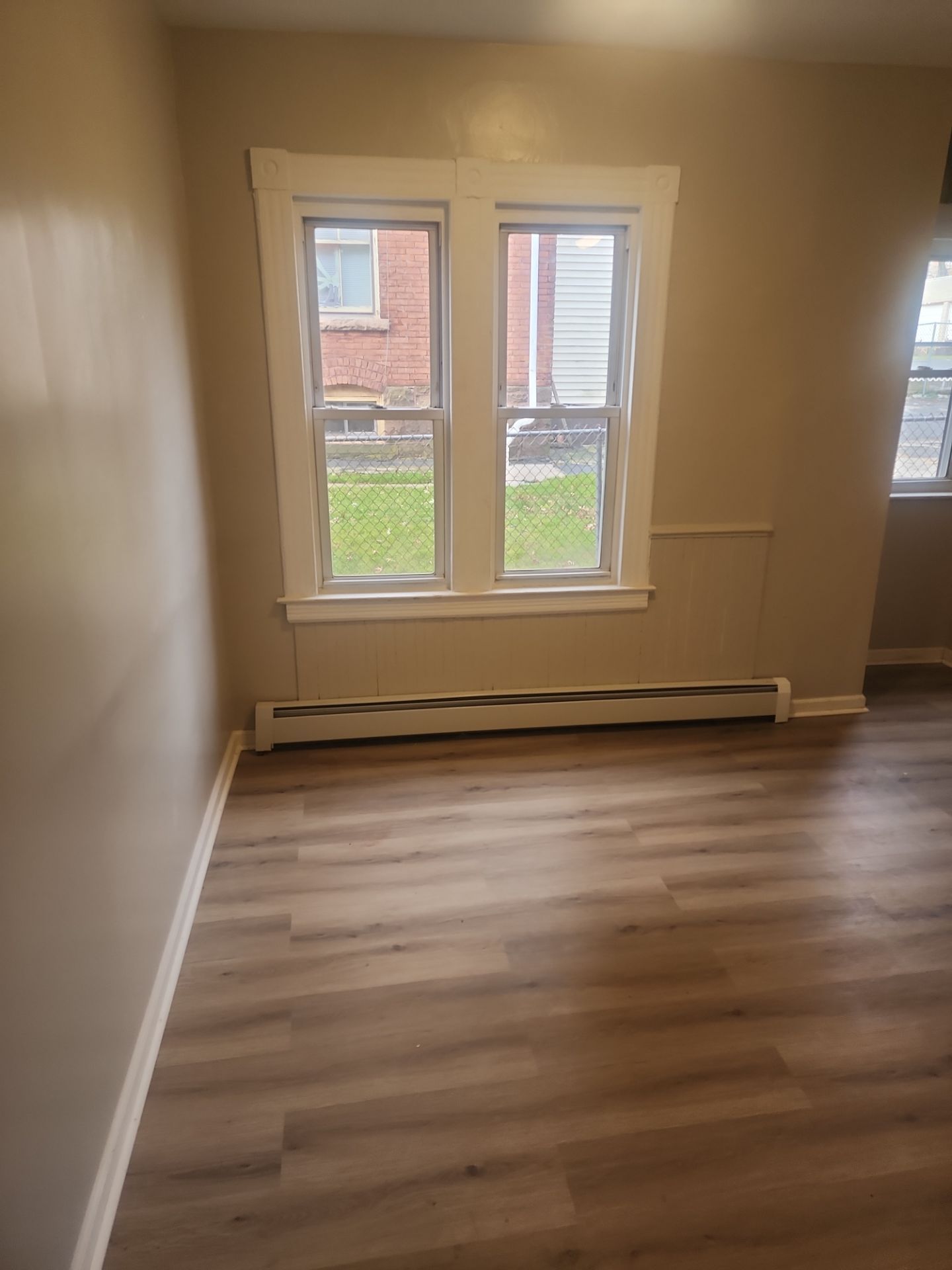38-40 Whitmore Street – photo 2