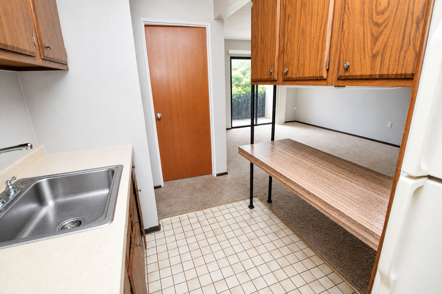527 Monroe Ave unit 202 – photo 4