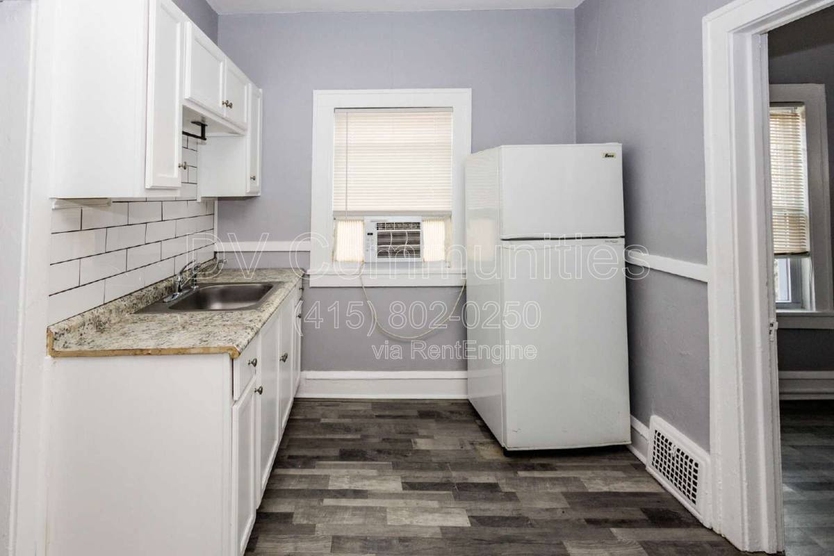 13389 Madison Ave unit 12 – photo 3