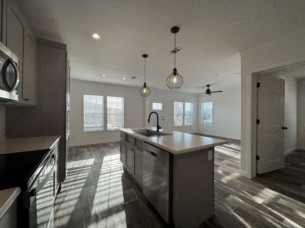 5647 Blue Harbor Dr #0335 – photo 5