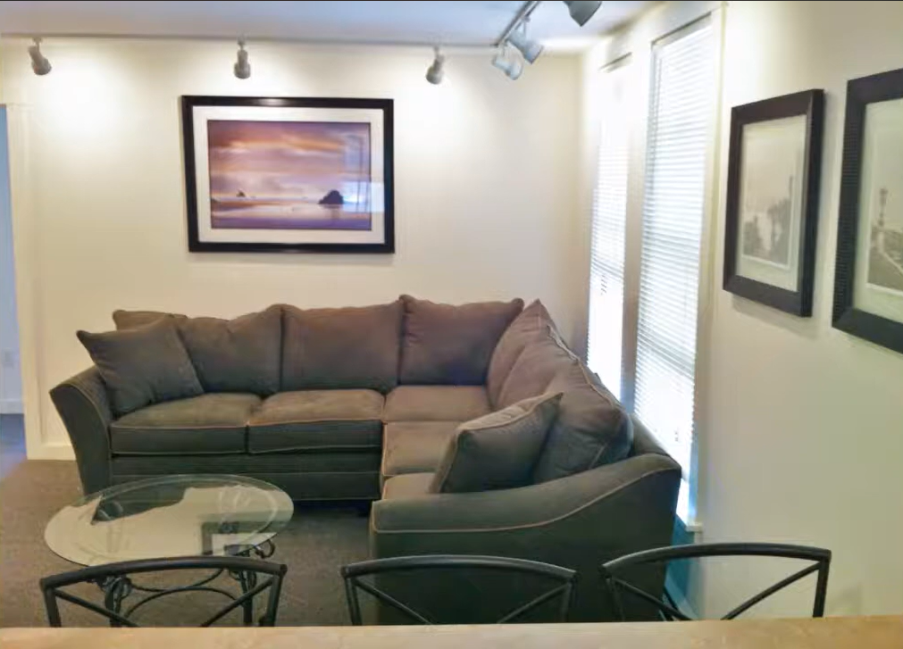 208 Williams St unit 1 – photo 3
