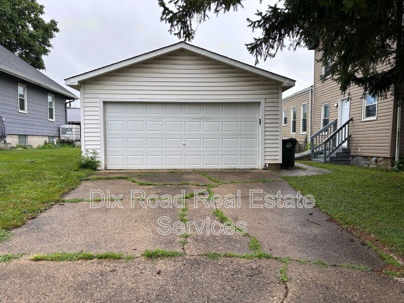 1581 Madison Ave – photo 4