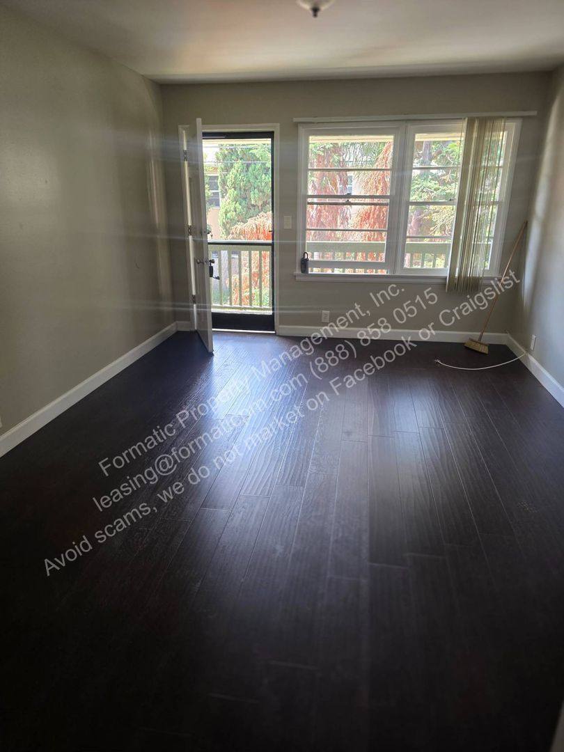 1210 Bennett Ave unit 6 – photo 2