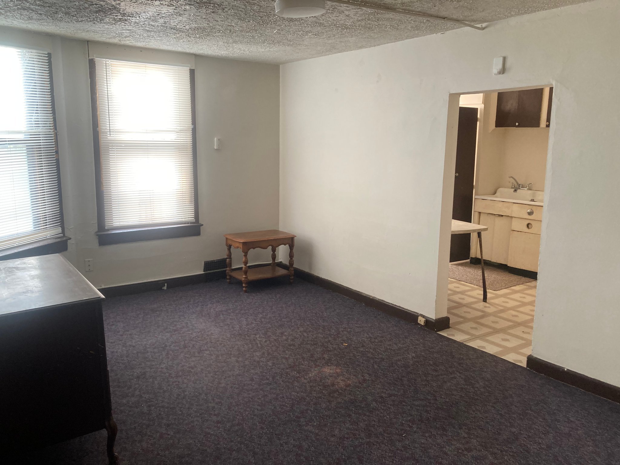 3431 W Kilbourn Ave unit 18 – photo 1