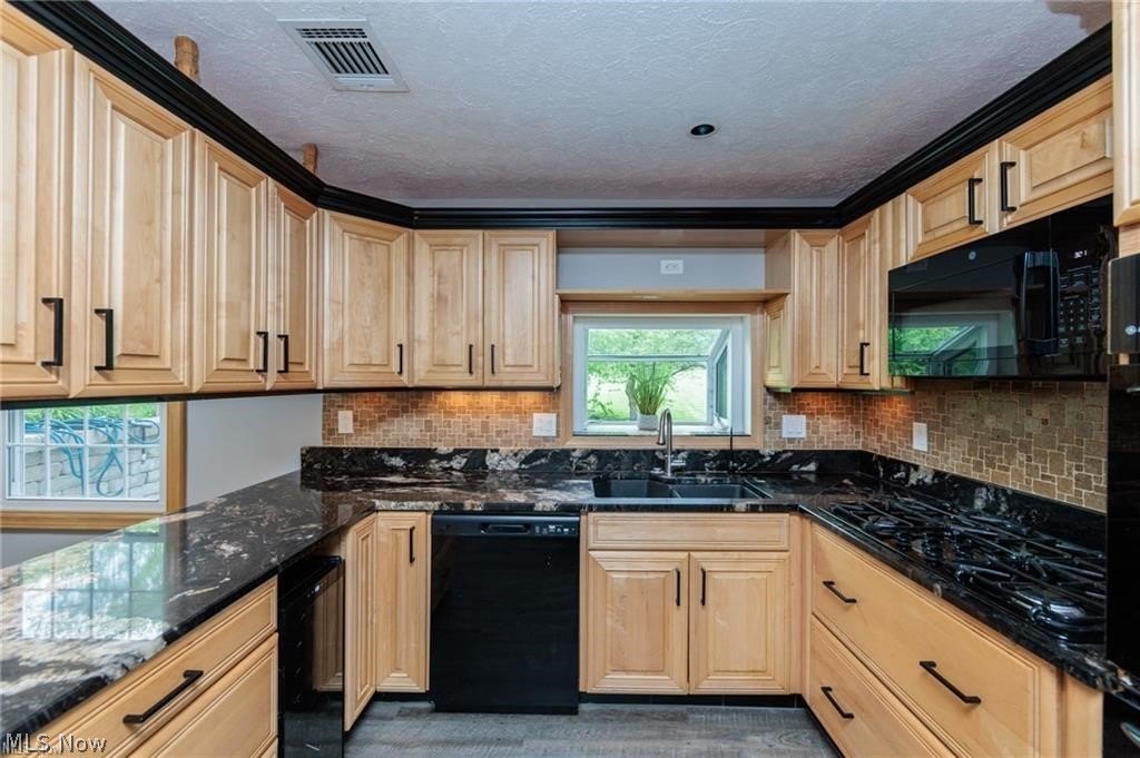 7981 Mulberry Rd – photo 3