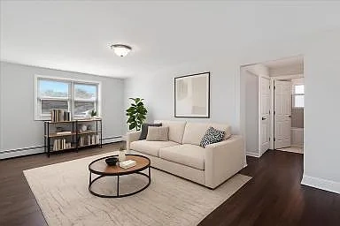 Whitehouse Apartments – photo 2