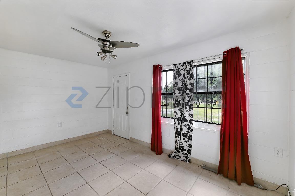 1715 Martin Luther King Jr Blvd – photo 5