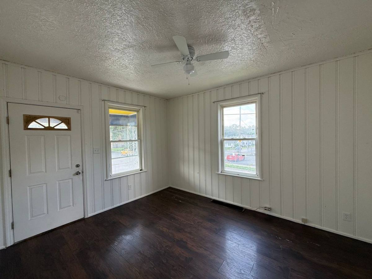 6801 Fairpark Ave – photo 3