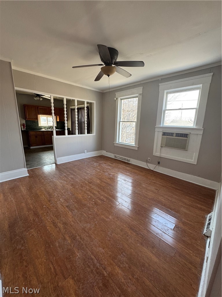 9316 Raymond Ave – photo 2
