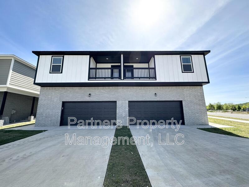 1035 S Benchmark Ln unit 1 – photo 1