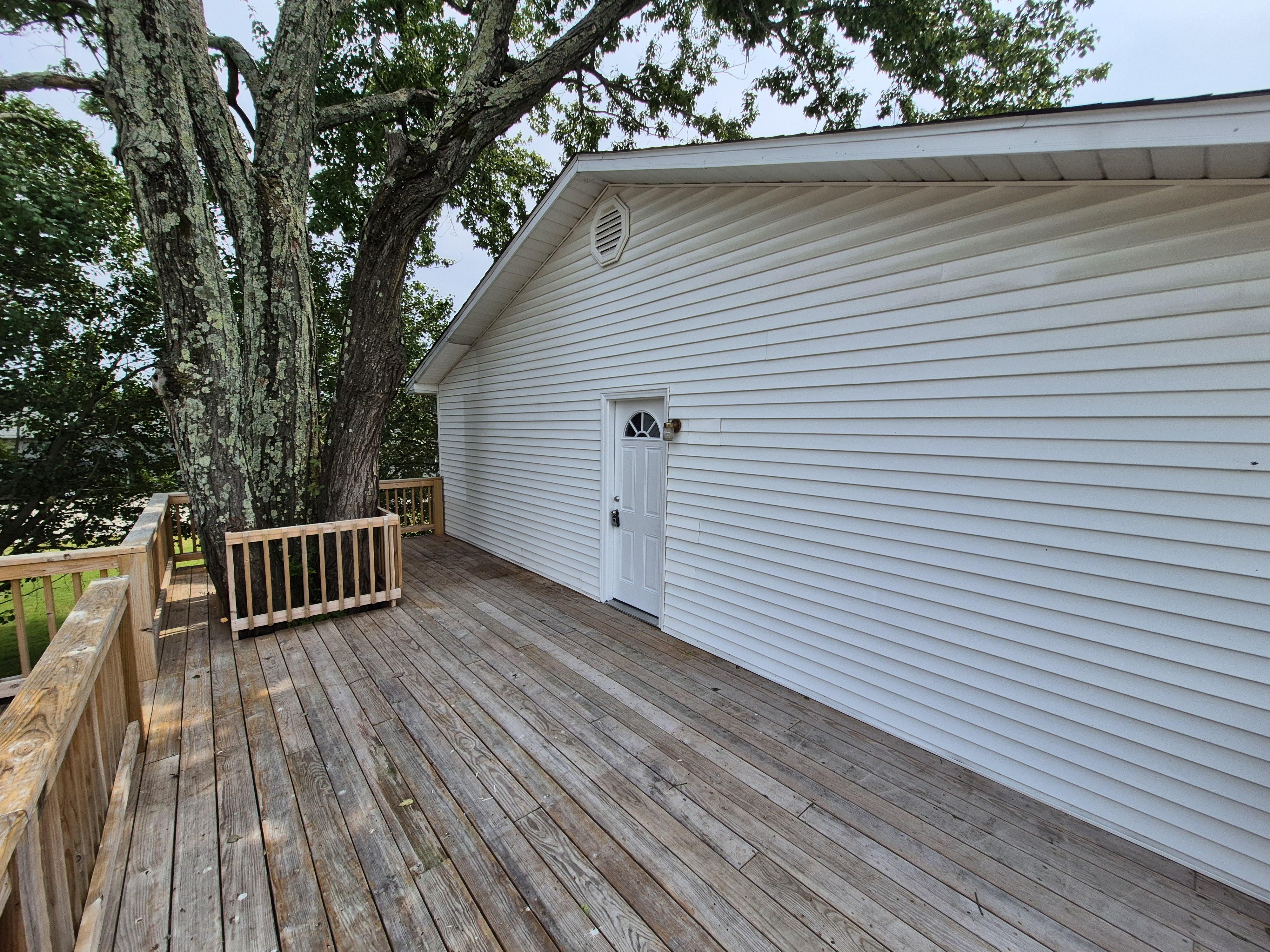10611 W Manslick Rd – photo 3