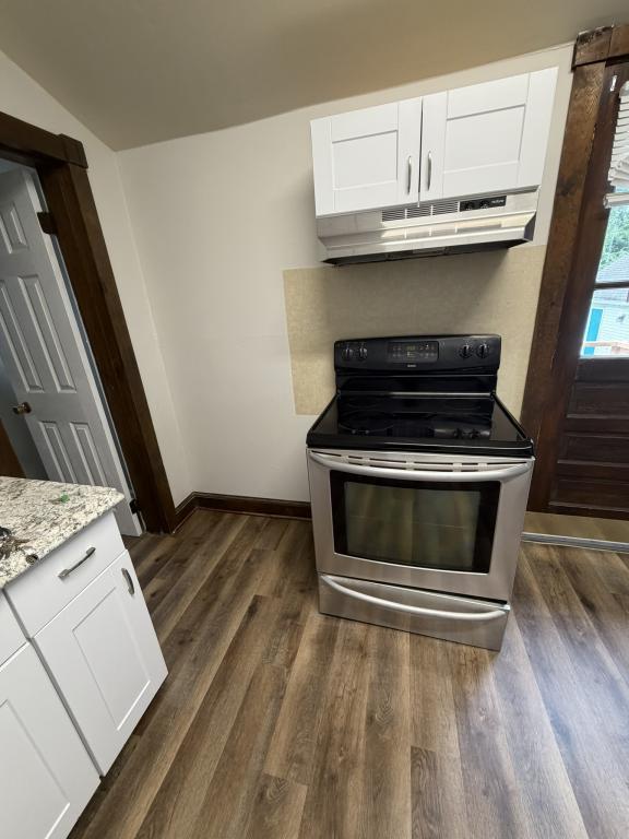 79 New St unit B – photo 5