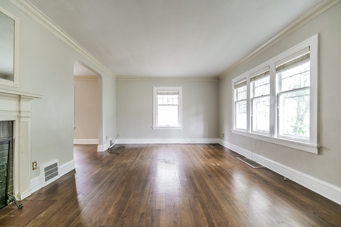 3574 Avalon Rd – photo 3