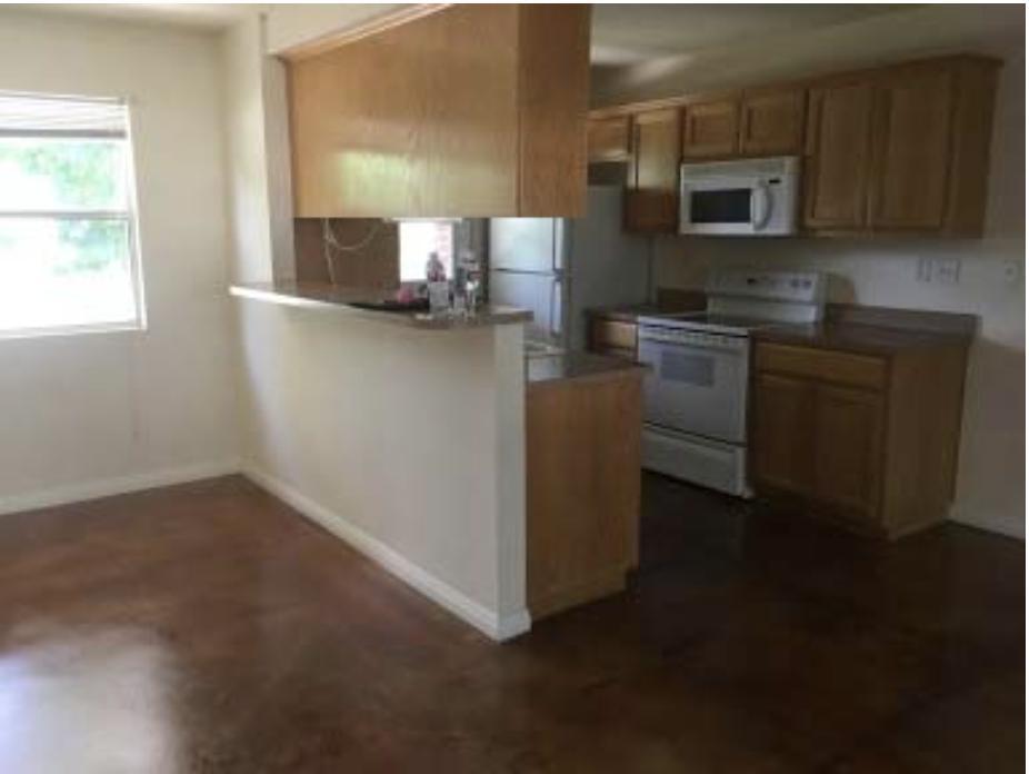 2203 Ridgeview Dr – photo 1