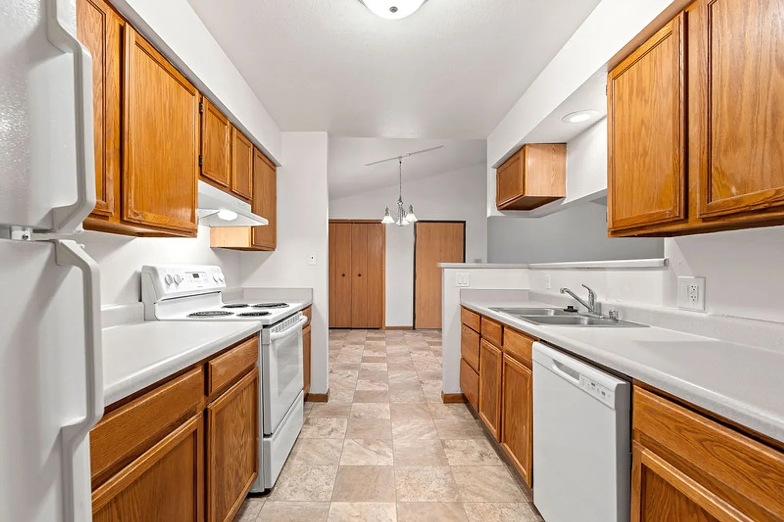 Chestnut Ridge Apartments – photo 3