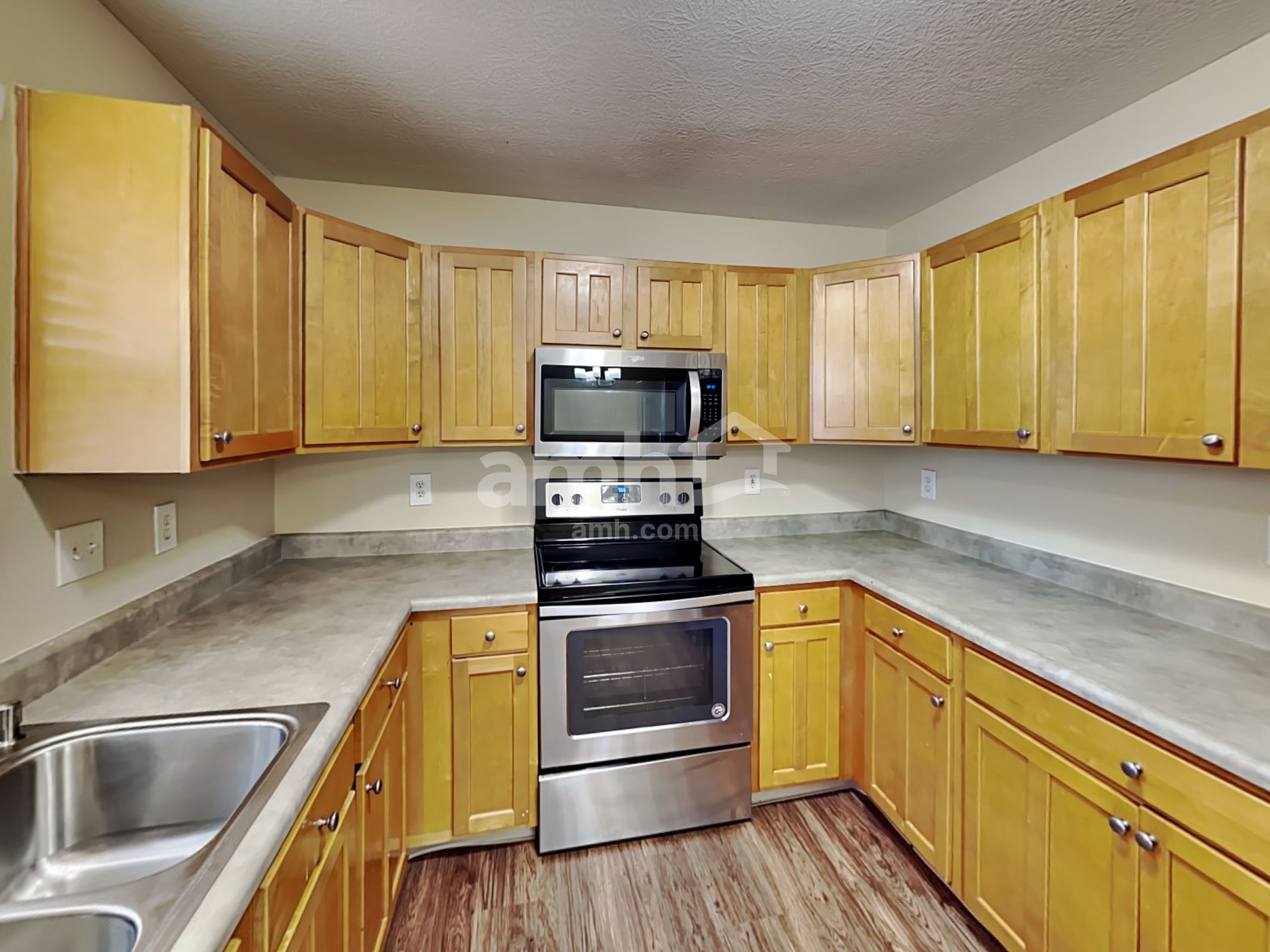 5923 Aquamarine Dr – photo 3