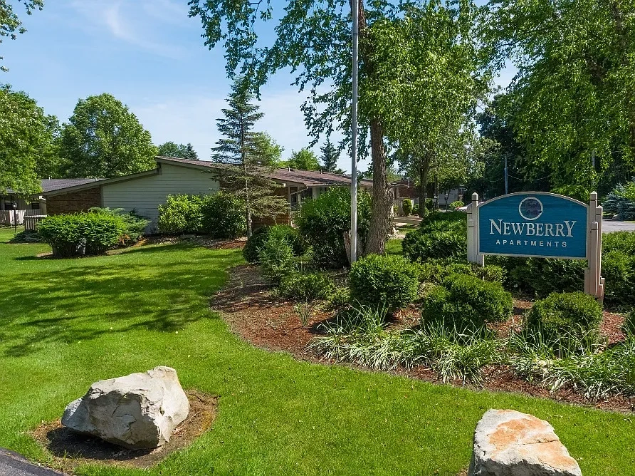 Newberry Apartments – photo 2