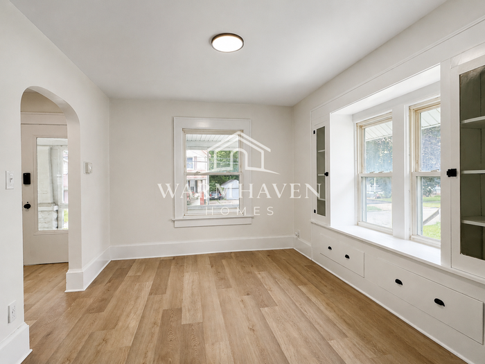 2137 12th St SW – photo 4