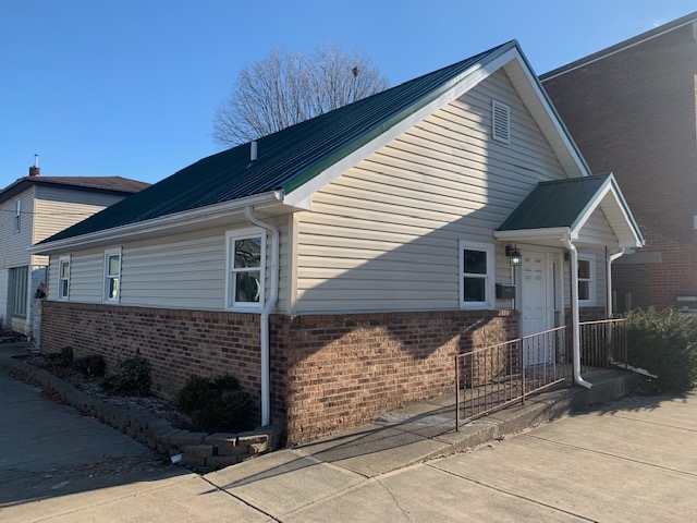 504 S Court St – photo 1