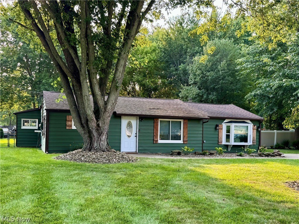 12755 Vincent Dr – photo 3