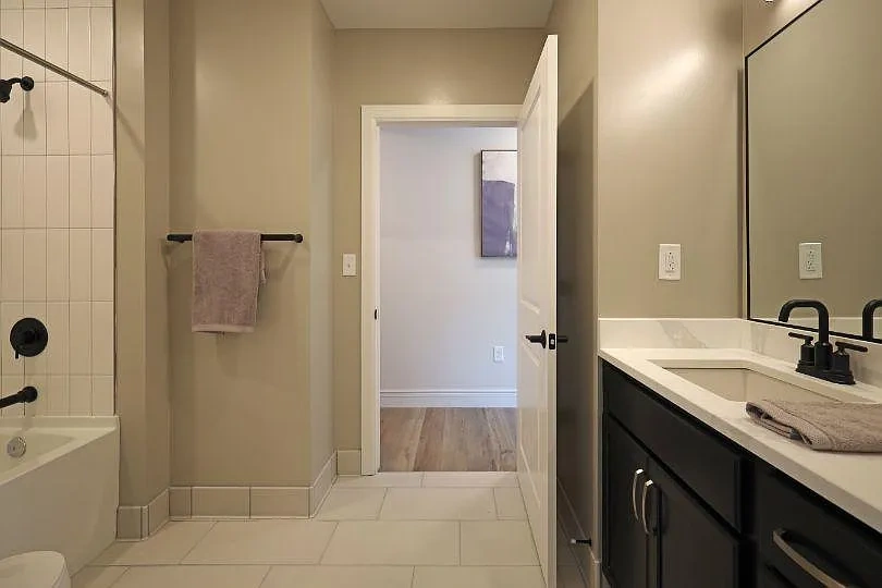 Residences at 55 – photo 1