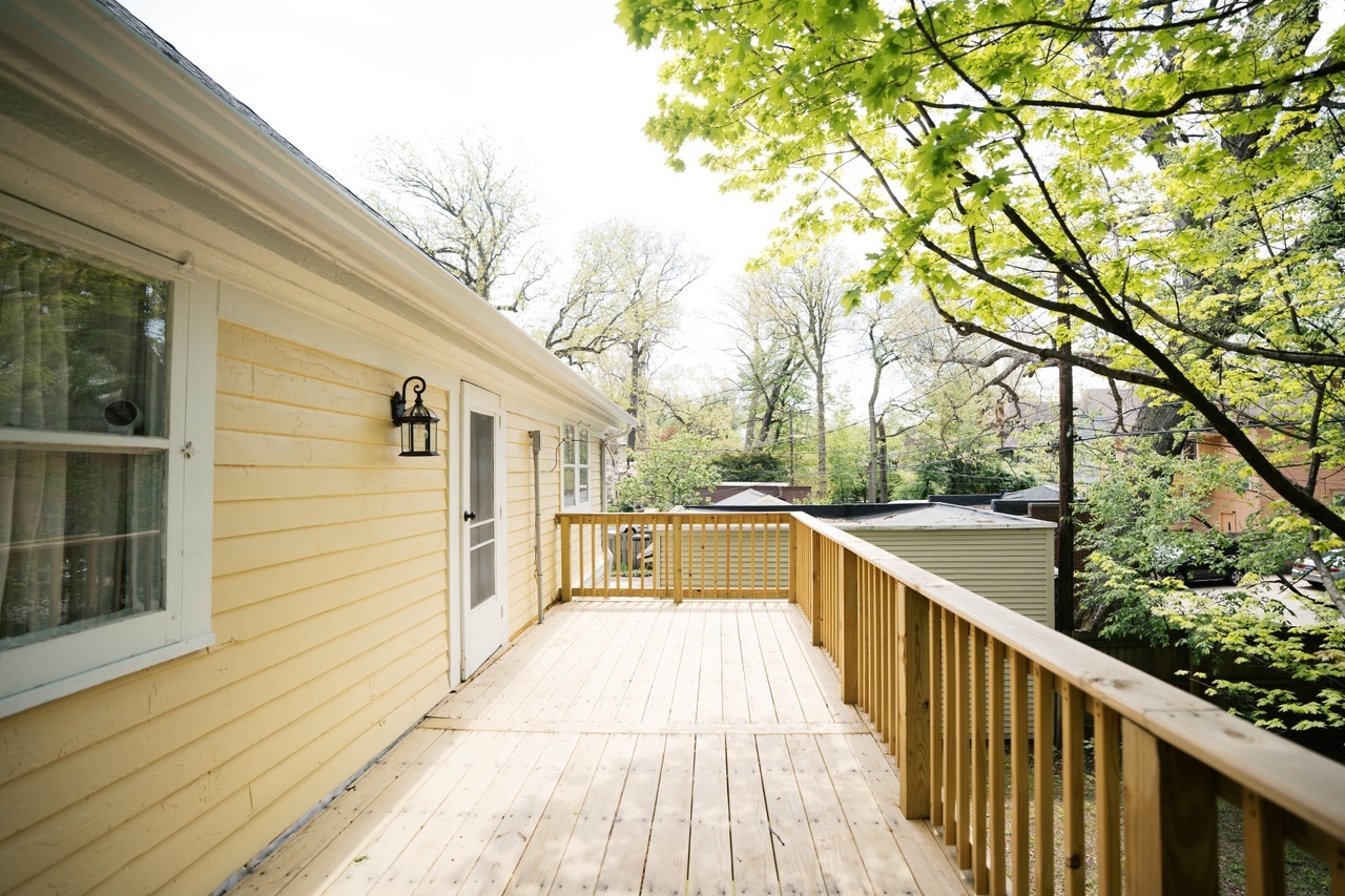 2399 Robinwood Ave – photo 5