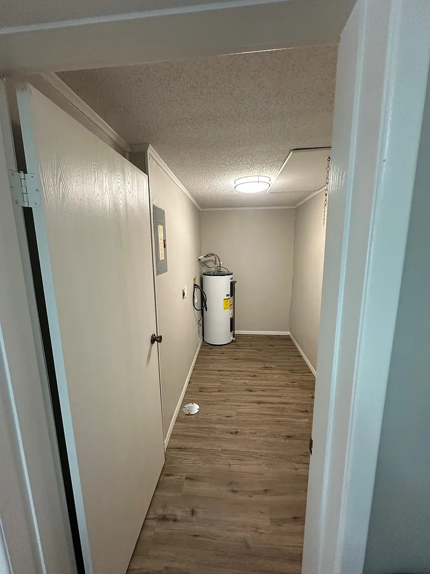Newberry Apartments – photo 1