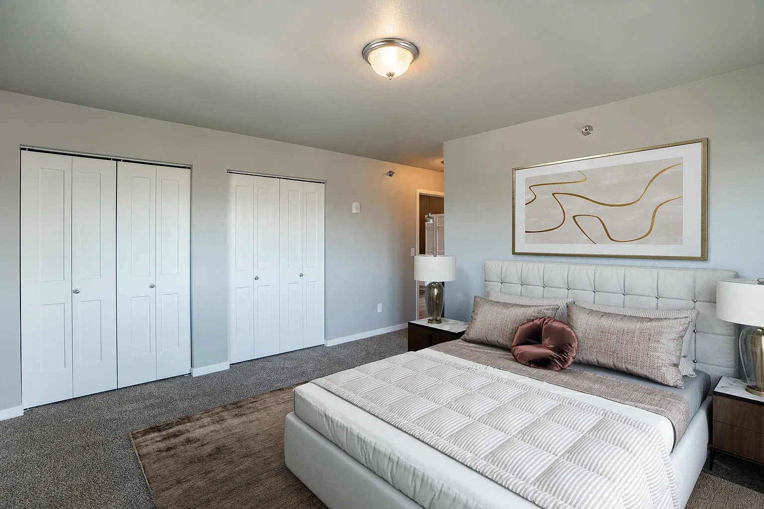 29 West – photo 4