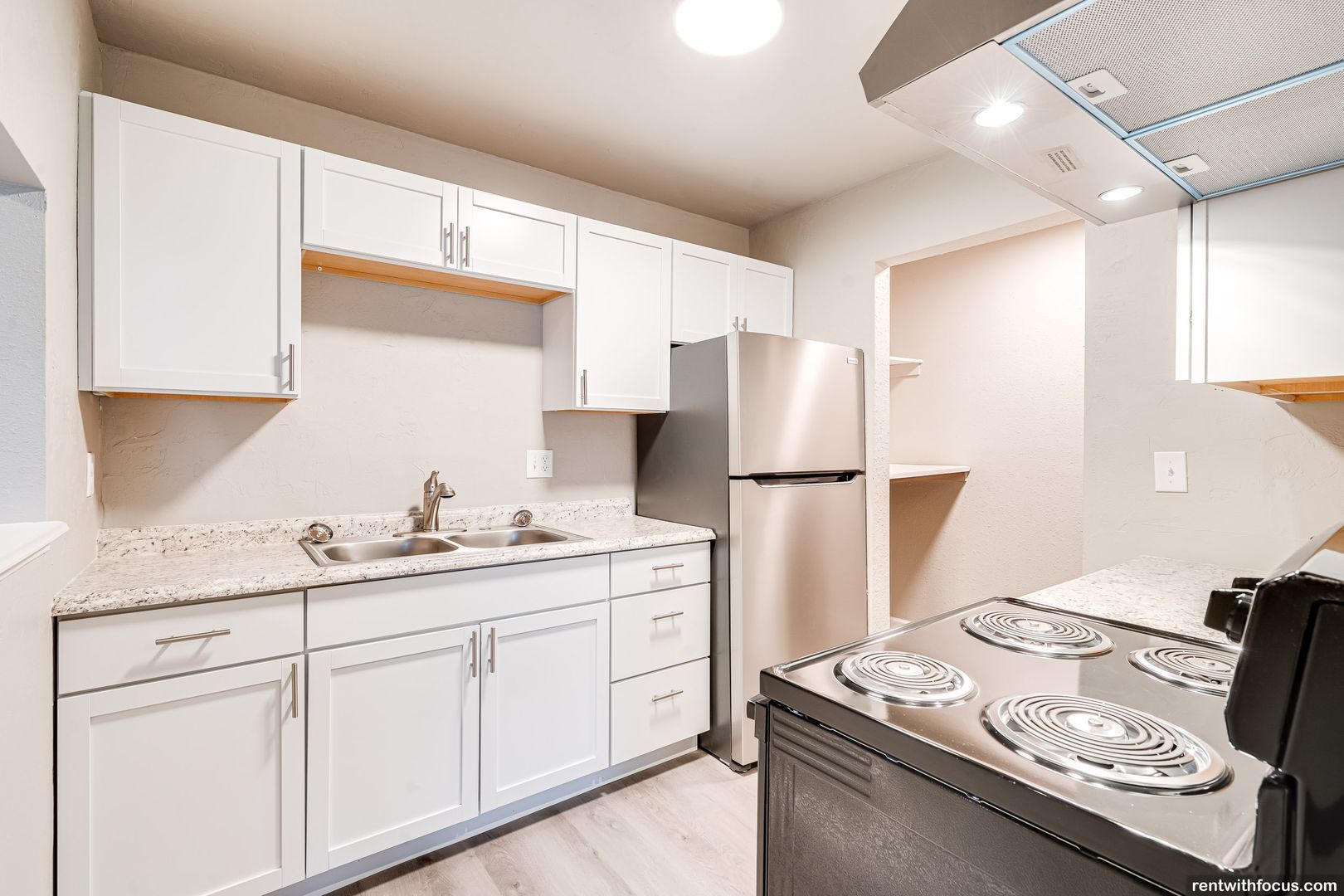 505 Oakridge Ln unit 9 – photo 1