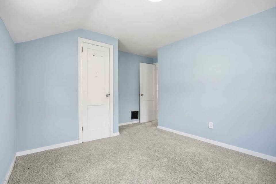1219 Circle Dr – photo 4