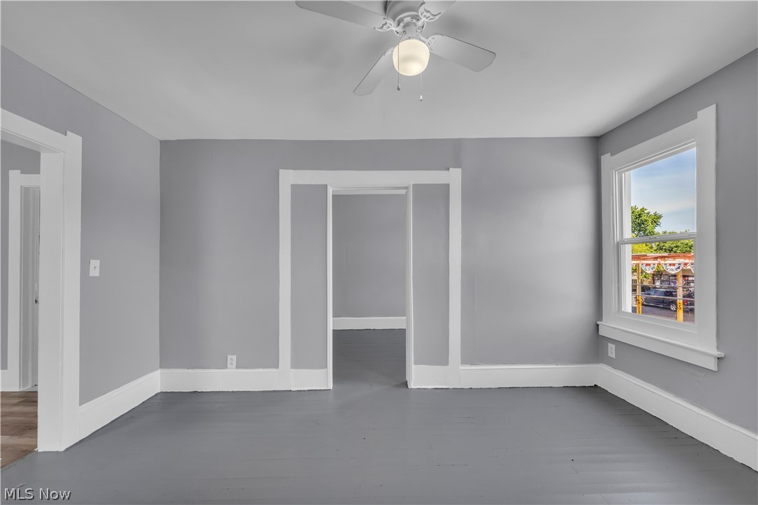 5011 Clark Ave unit 2/UP – photo 5