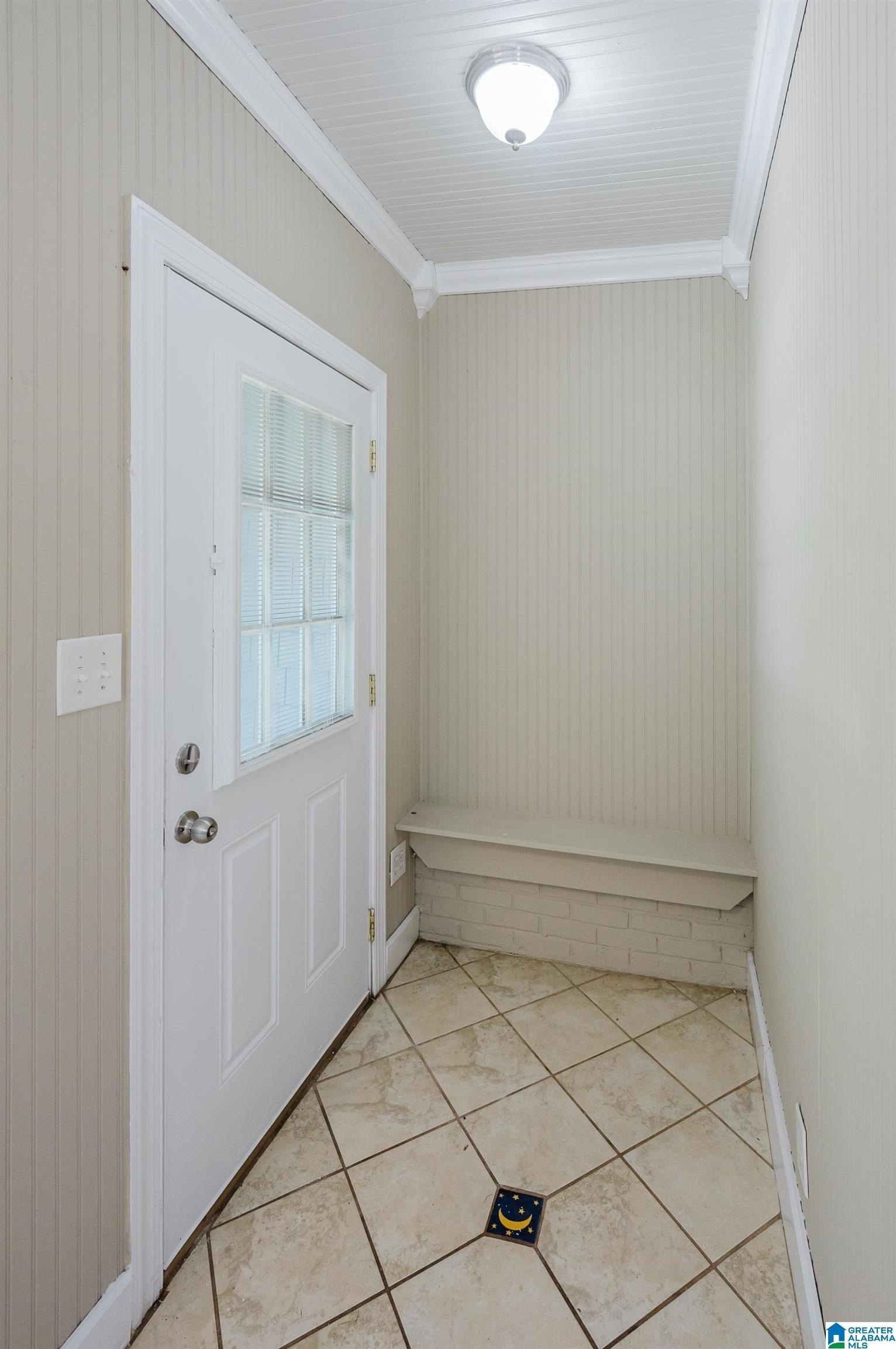 703 11th Ave – photo 5