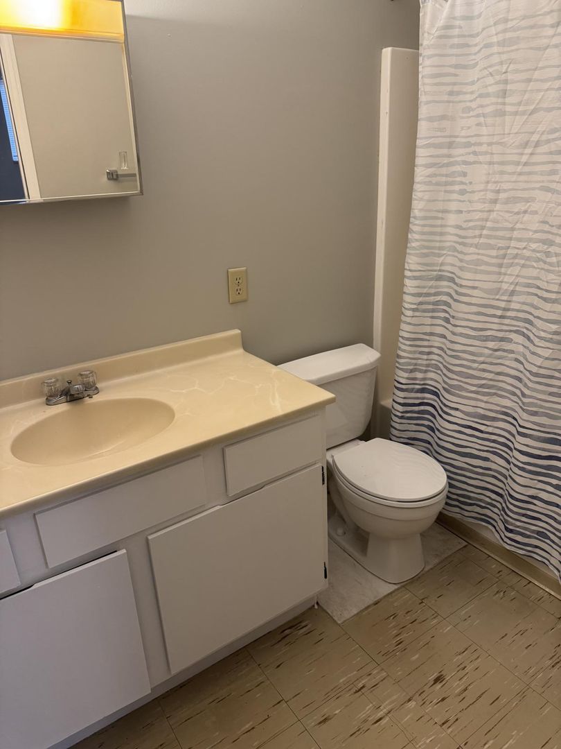 157 S High St unit E-2 – photo 5