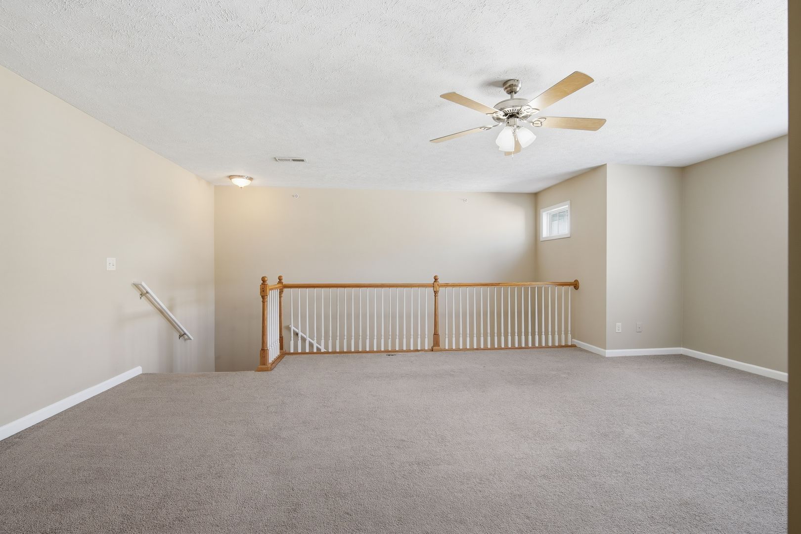 1120 Ekstam Dr unit 1114-203 – photo 3
