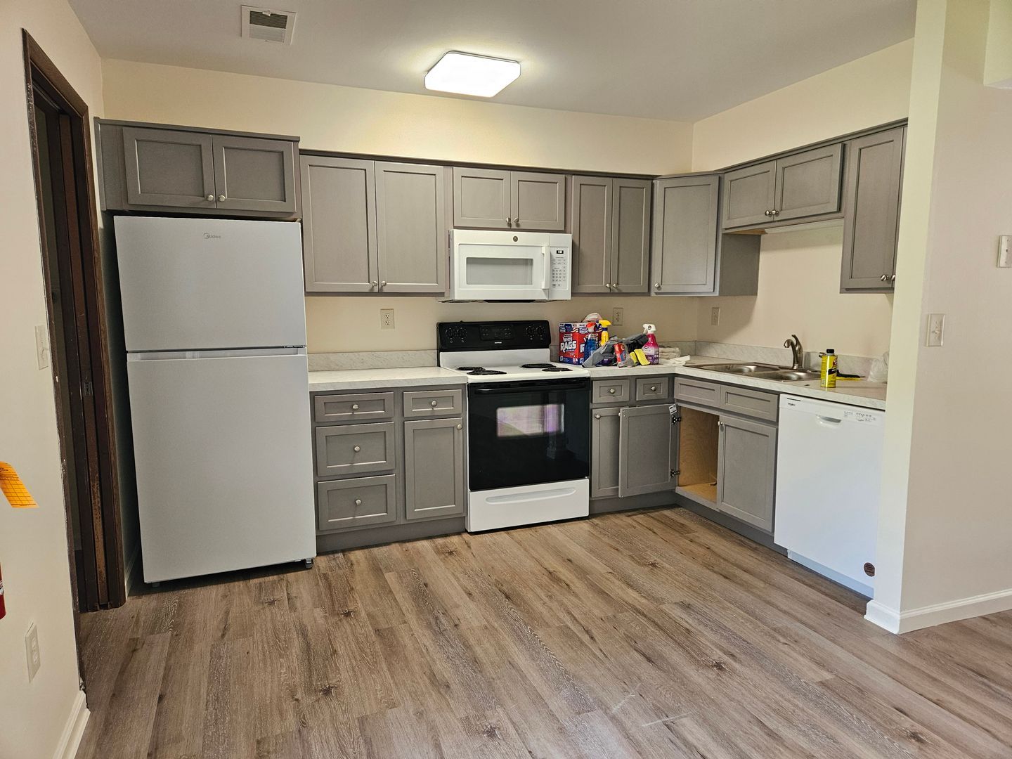 981 Southgate Dr unit 981 Southgate Dr – photo 4