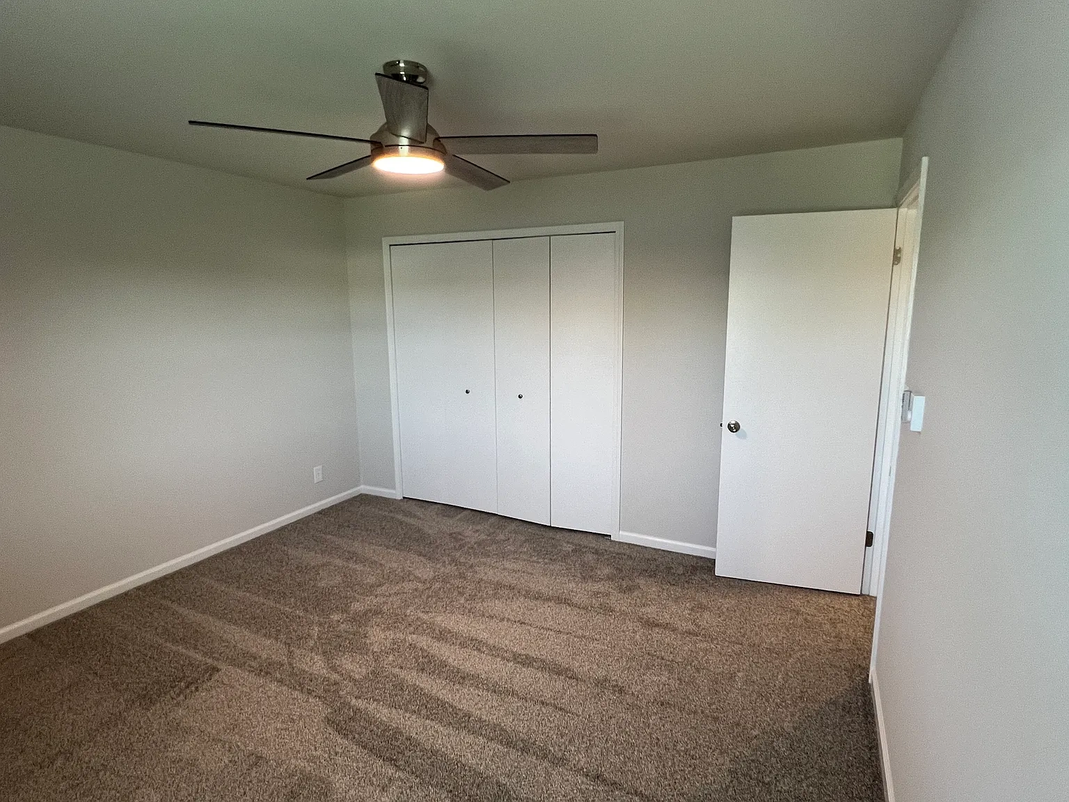 Lakewood Apartments – photo 5