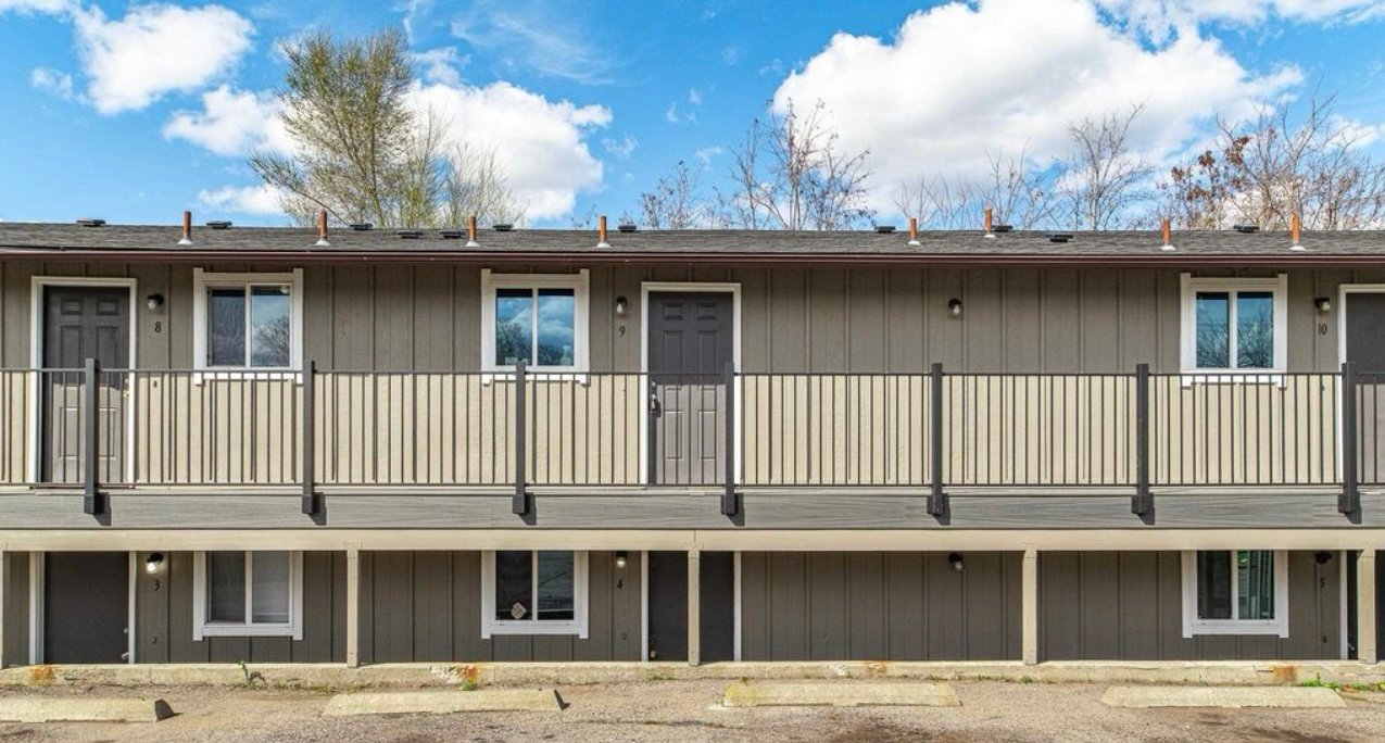 2310 E 1st Ave unit 3 – photo 3