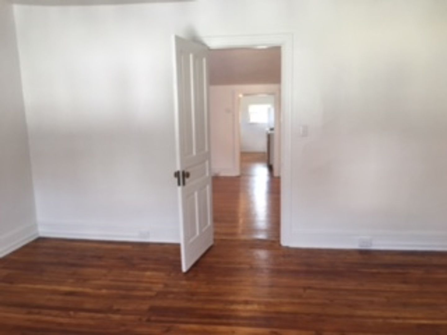 654 W College Ave unit 3 – photo 5
